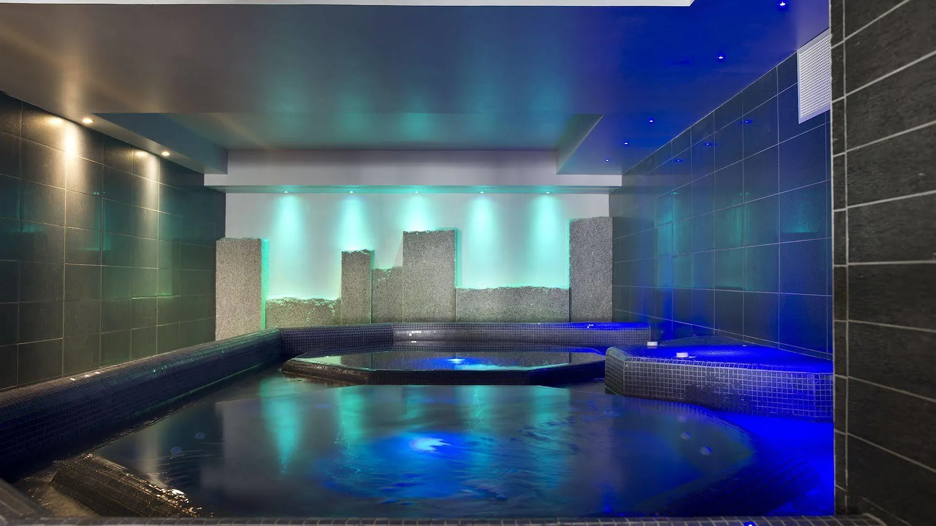 Aparthotel Cgh Residences & Spas Le Cristal De L'Alpe Alpe d'Huez